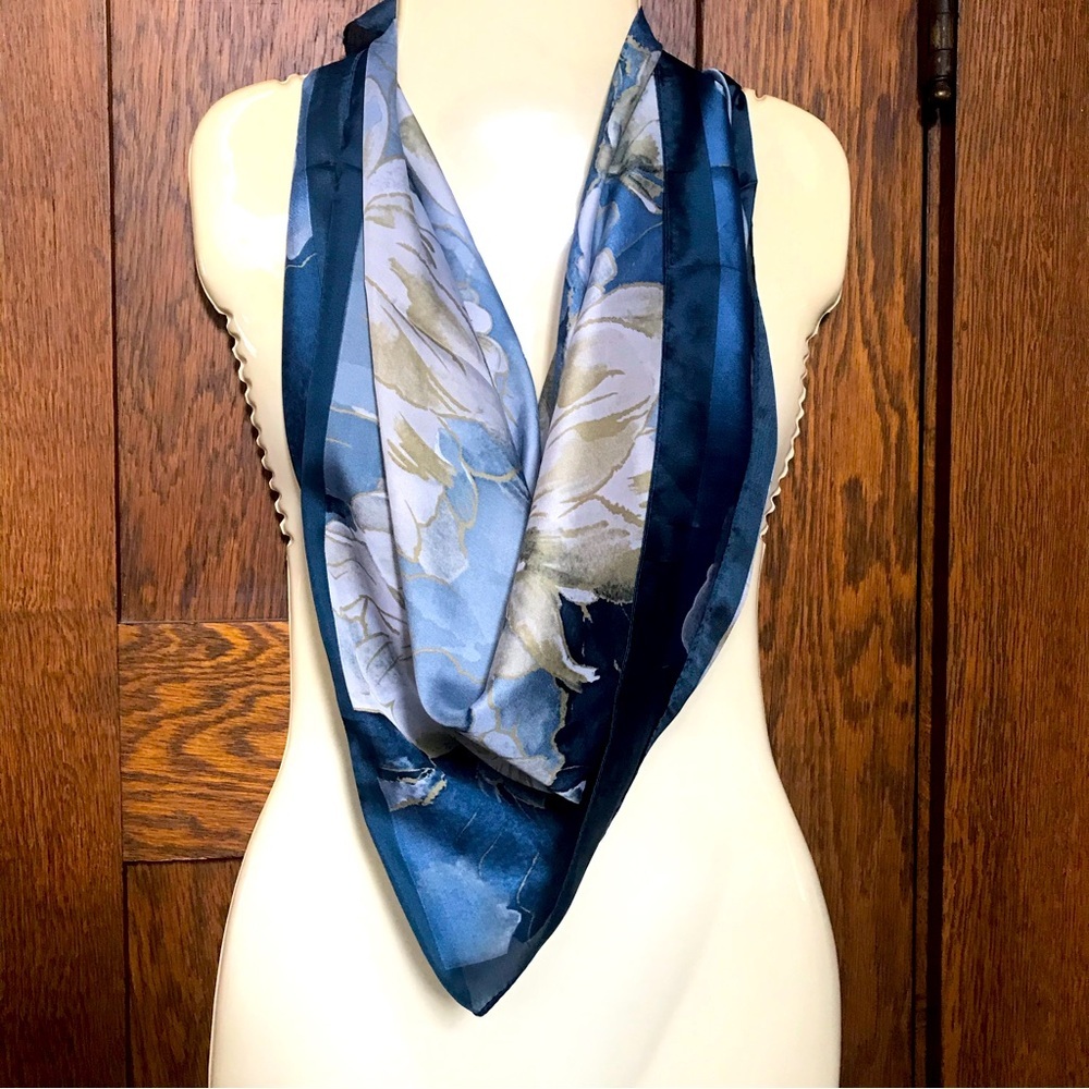 One in stock Large Square Scarf High End Soft Floral Blue 35” x 35” - Picture 2 of 6